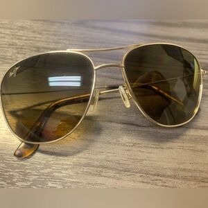 Ladies Maui Jim Aviator sunglasses